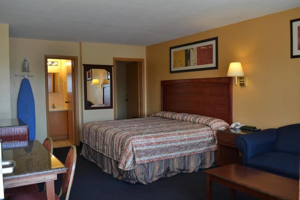 Deluxe Inn And Suites Weslaco Luaran gambar